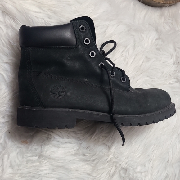 TIMBERLAND BLACK BOOTS SIZE 7